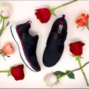 EUC TIEM Black Ltd Ed Rose Design Slipstream Cycling Shoe INCLUDE SPD CLIP W7